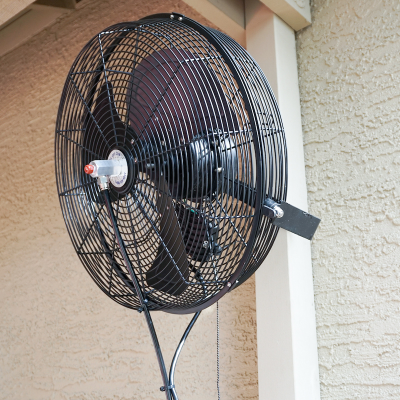 Everything You Need To Know About Misting Fans - Diy Patio Misting Fan